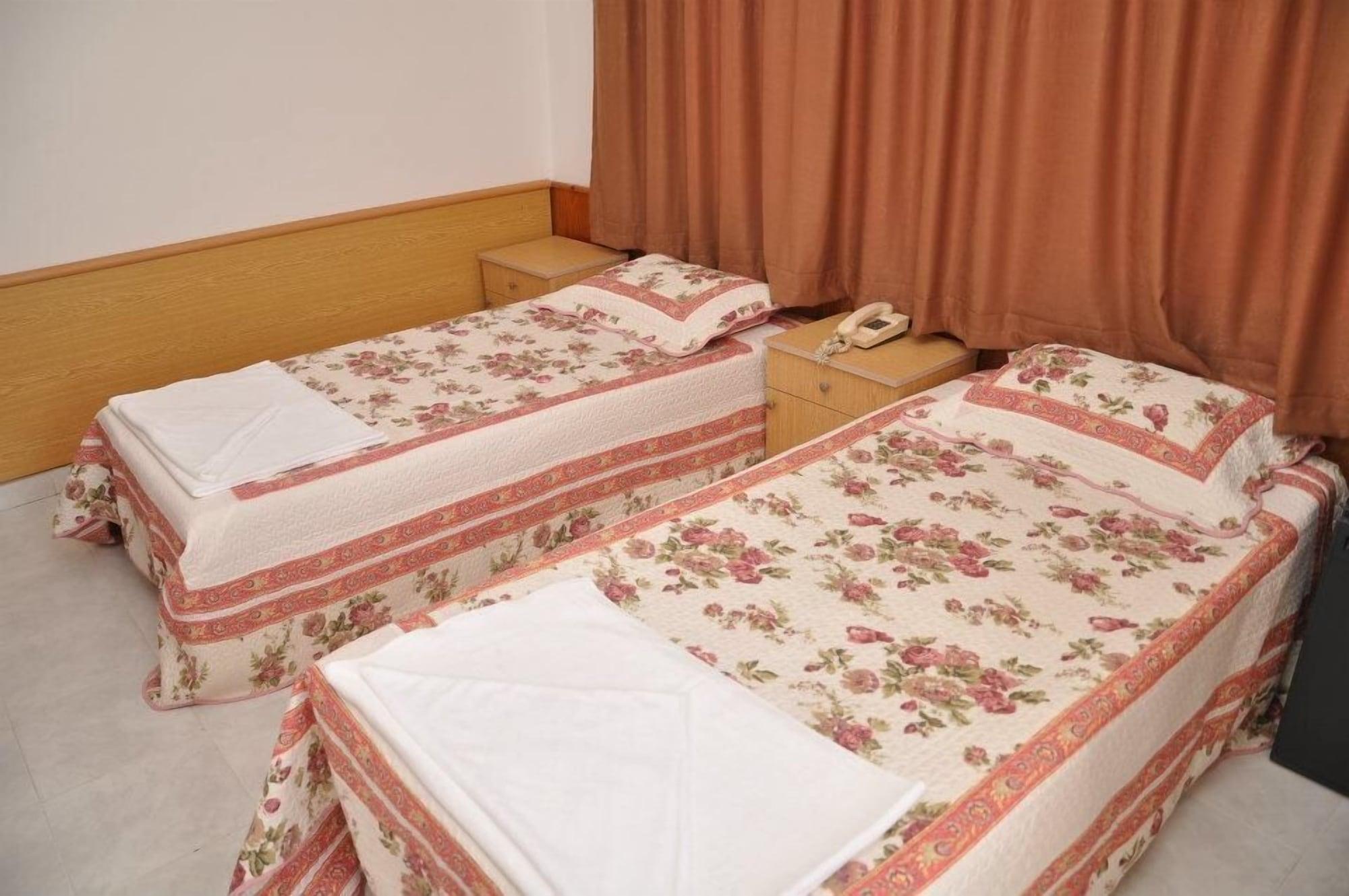 Kleopatra Beach Yildiz Hotel Аланя Екстериор снимка