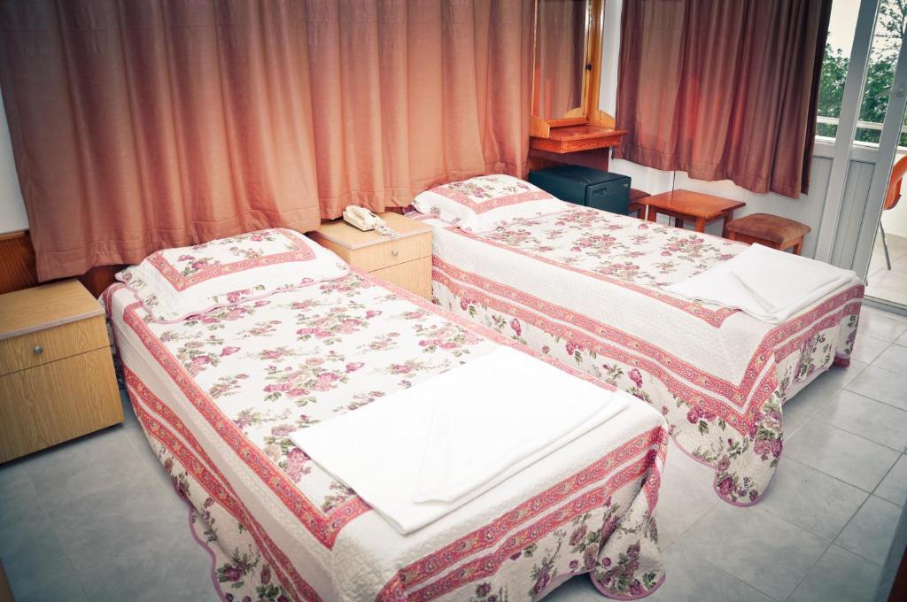 Kleopatra Beach Yildiz Hotel Аланя Екстериор снимка