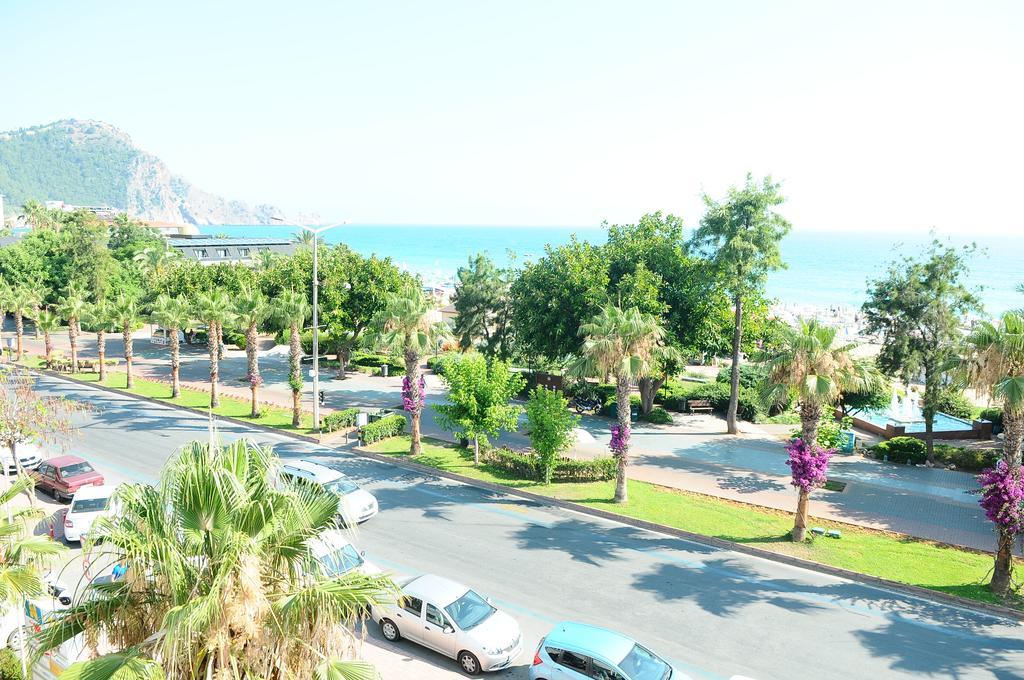 Kleopatra Beach Yildiz Hotel Аланя Екстериор снимка