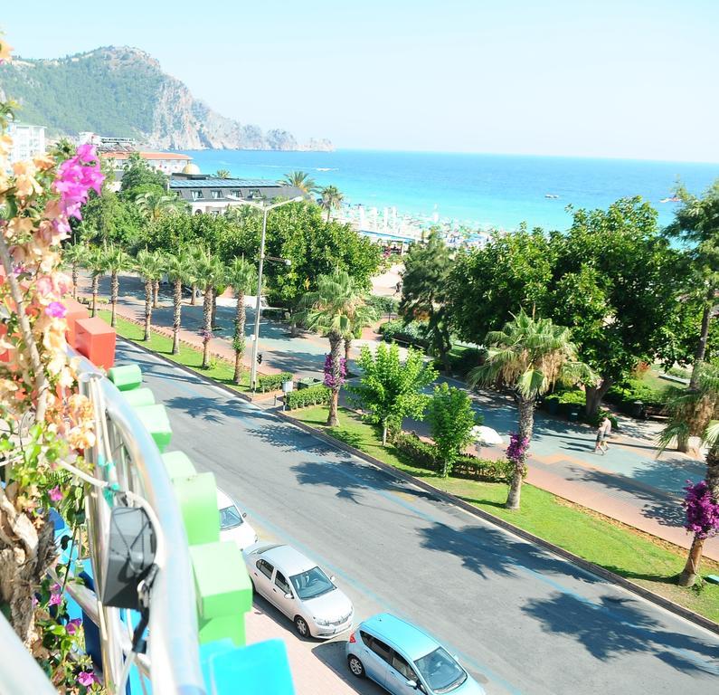 Kleopatra Beach Yildiz Hotel Аланя Екстериор снимка