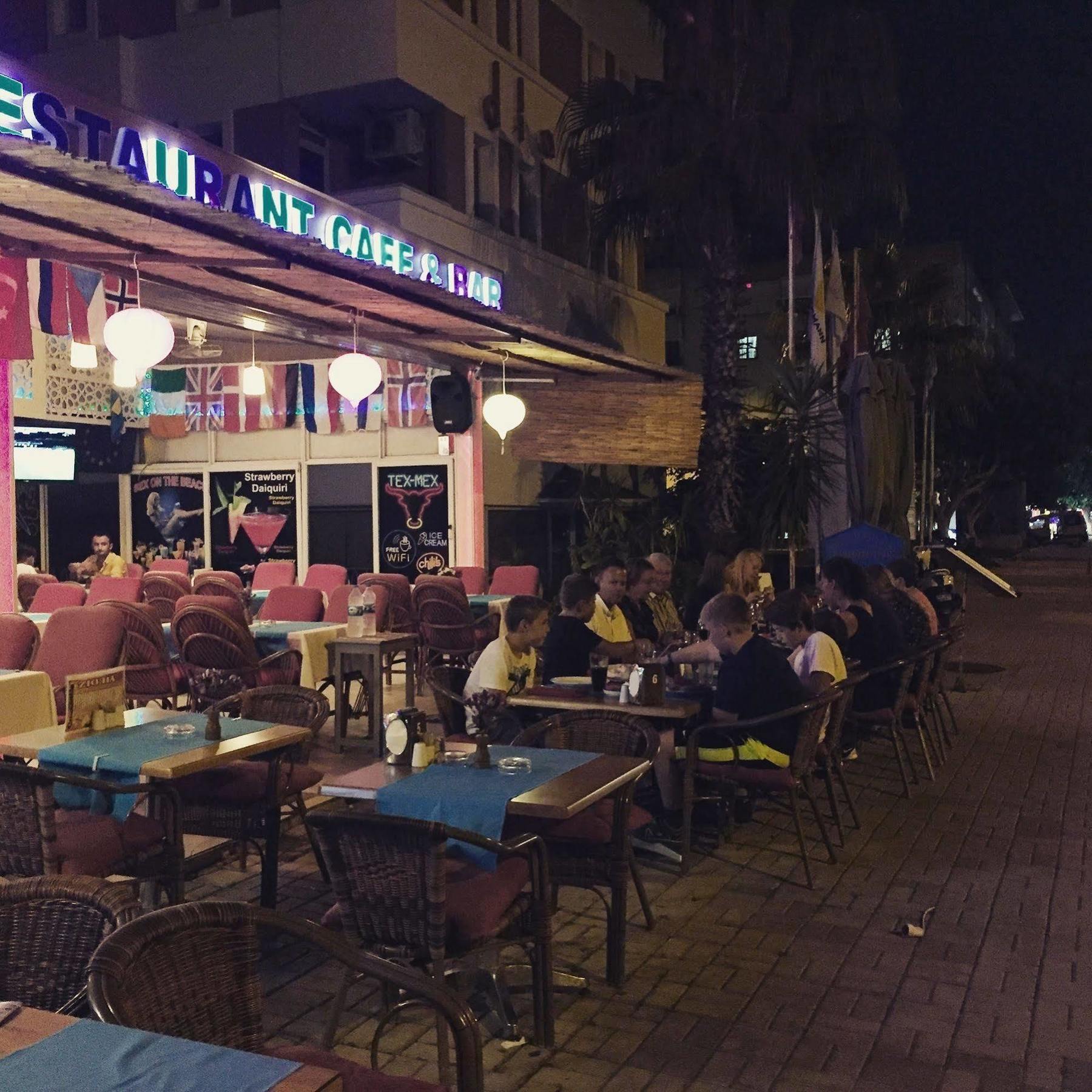 Kleopatra Beach Yildiz Hotel Аланя Екстериор снимка